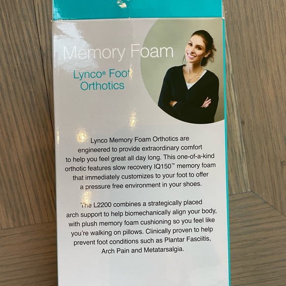 Aetrex Womens Memory Foam Foot Orthotics NEUTRAL & CUPPED Standard Fit BRAND NEW - Picture 5 of 6